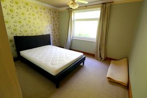 Bedroom- click for photo gallery